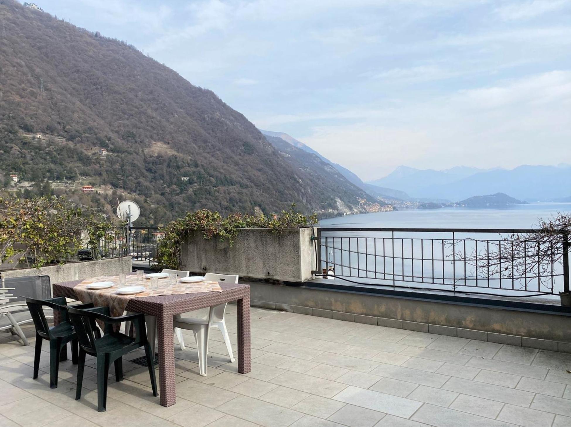 Apartment The Swallow - With Terrace View